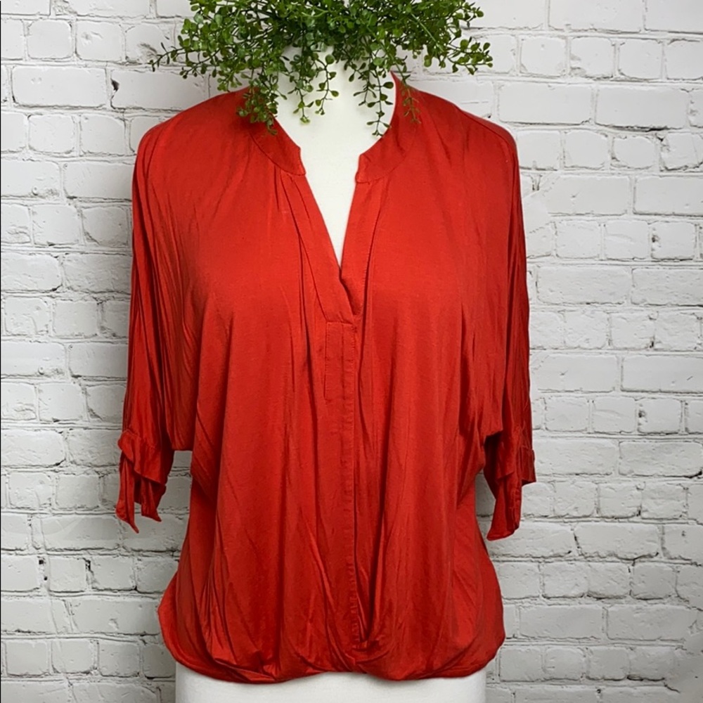 Anthropologie red tie top shirt